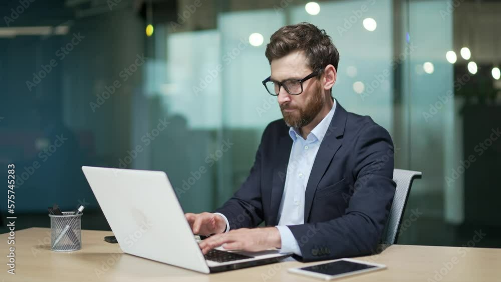 Difficulties are problem working with software on a laptop business man employee entrepreneur office worker or accountant in workplace at computer desk. dissatisfied, unhappy with the service mistake Difficulties are problem working with software on a laptop business man employee entrepreneur office worker or accountant in workplace at computer desk. dissatisfied, unhappy with the service mistake