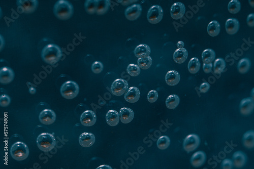 Bubbled Frozen in Time