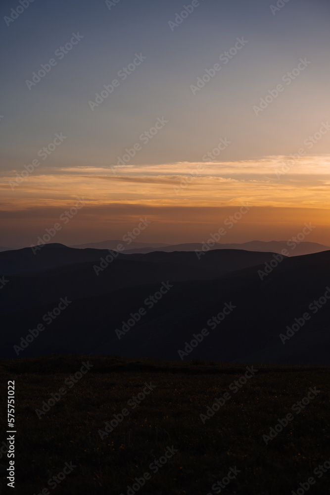 closeup view of sunset in mountains
