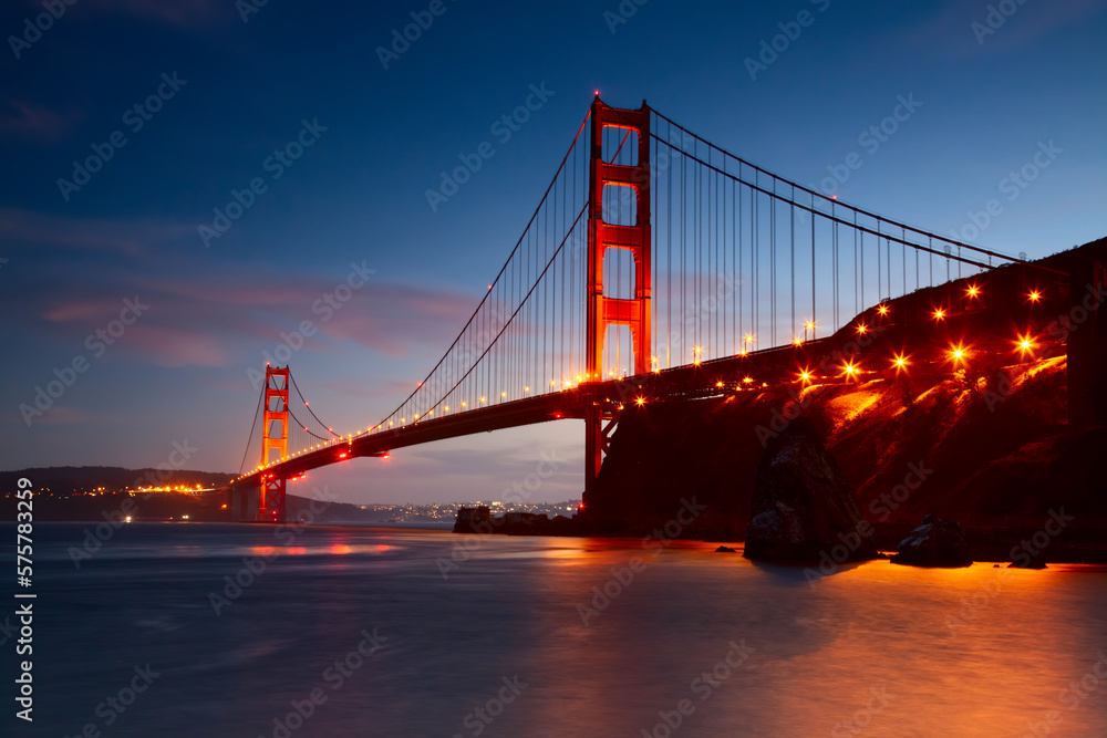 golden gate bridge at night