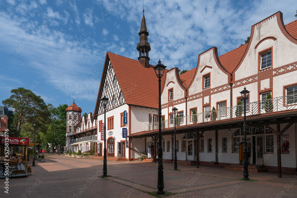 Obraz premium View of the Raushen shopping malls on the Central Square on a sunny summer day, Svetlogorsk, Kaliningrad region, Russia