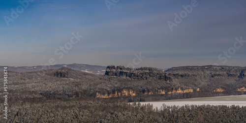 Die Sächsische Schweiz im Winter- Aussicht vom Kohlbornstein