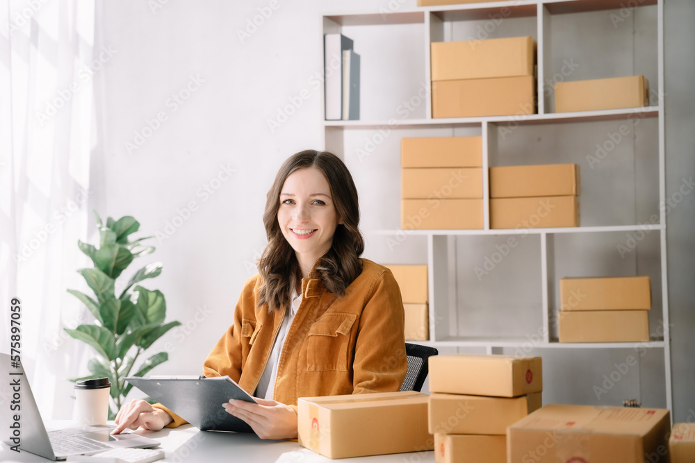 Freelance job home business online seller.