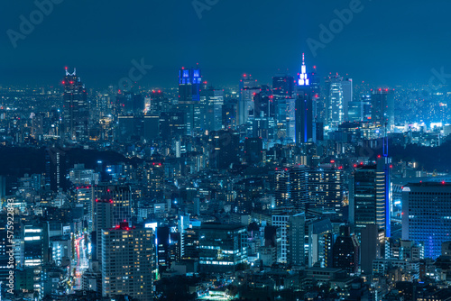 日本 東京都港区の六本木ヒルズの展望台から眺める東京の夜景