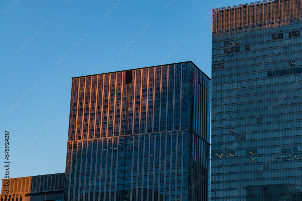日本 東京都千代田区丸の内の高層ビル 日本 東京都千代田区丸の内の高層ビル