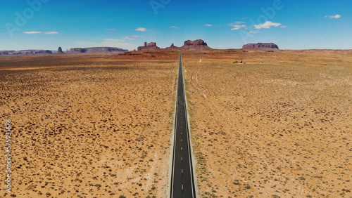 Epic view of the road that leads to Monument Valley