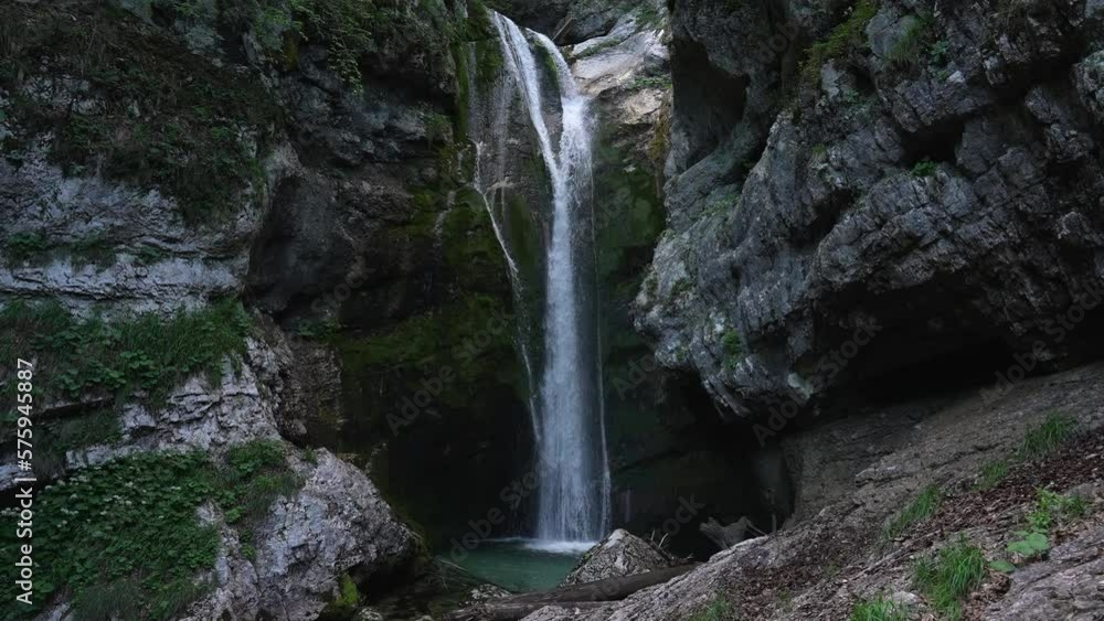 Savica waterfall in slow motion Savica waterfall in slow motion