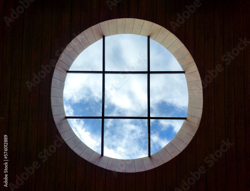 Bilde på lerret Circular lightwell from rumber ceiling rooftop as a main skylight showing sky above