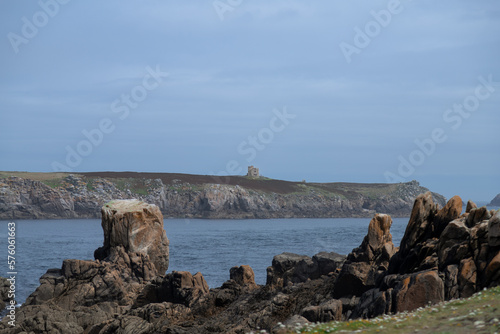 Paysage de la côte de l'ile d'Ouessant en Bretagne © pierre