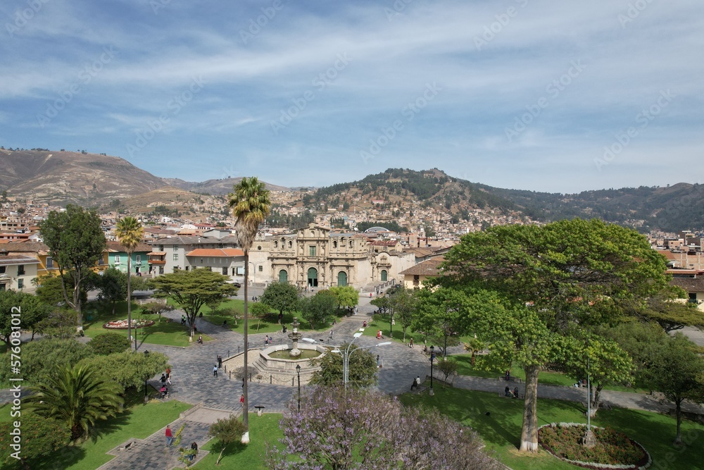 Iglesia Catedral de Cajamarca vista desde la plaza de armas