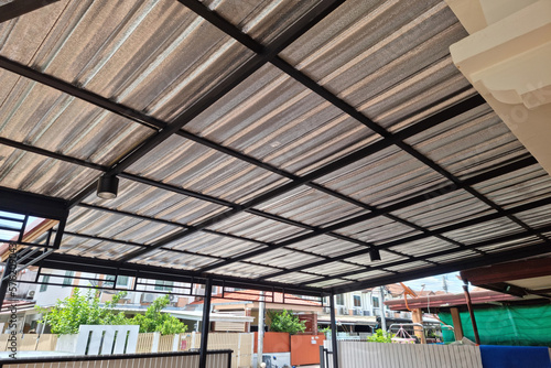 House roof stainless steel sheet and beam structure
