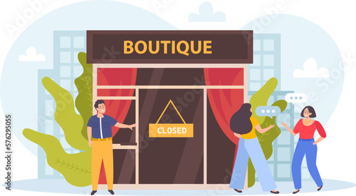 Boutique Closed Flat Composition