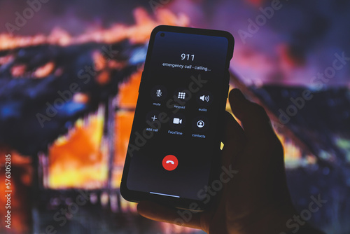 Fotografi Emergency call on 911. Phone calling to 911