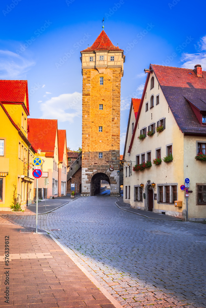 Obraz premium Rothenburg ob der Tauber and Roeder Gate, Germany. Franconia historical region in Bavaria, Romantic Road route.
