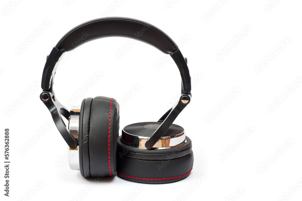 Professional studio headphones for DJs and lovers of quality music. Professional studio headphones for DJs and lovers of quality music.