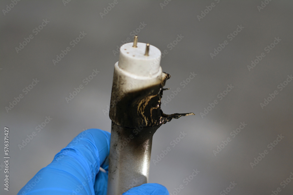 Substandard materials of ledtube a led tube light neon lamp, a burnt