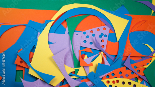 Wallpaper Mural Cartulinas de colores con recortes de circulos Torontodigital.ca