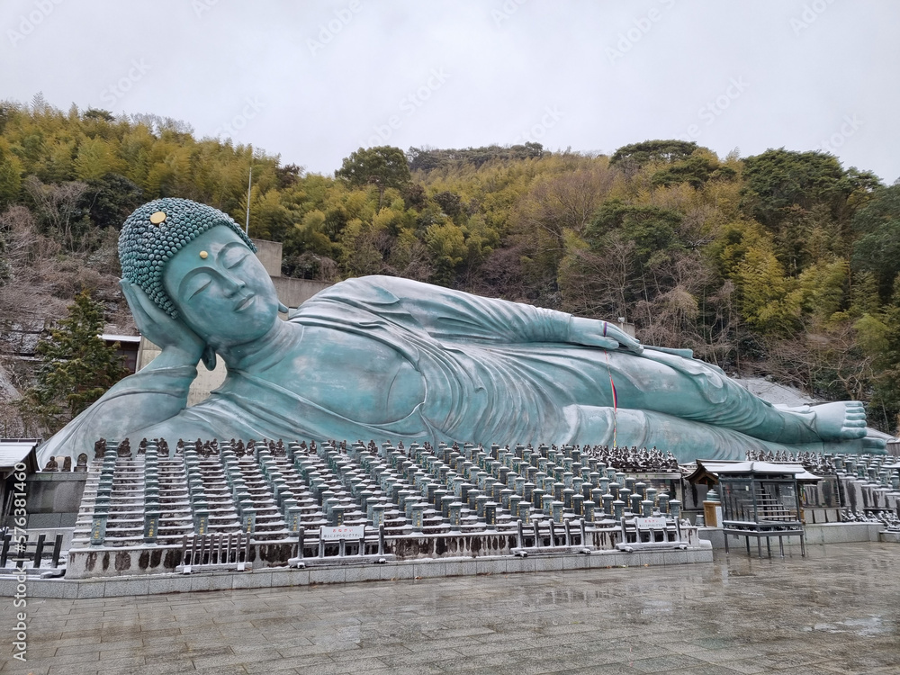 Nanzoin Temple, Fukuoka, Japan JANUARY 24, 2023 Nanzoin Temple is