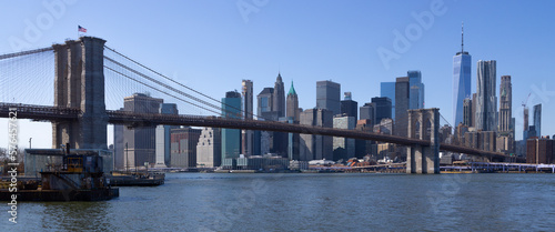 View over Brooklyn Bridge from Brooklyn Bridge Park - street photoraphy © 4kclips