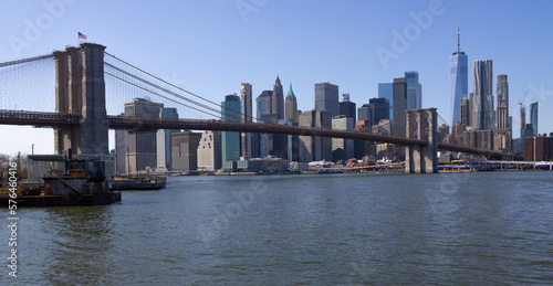 View over Brooklyn Bridge from Brooklyn Bridge Park - street photoraphy © 4kclips