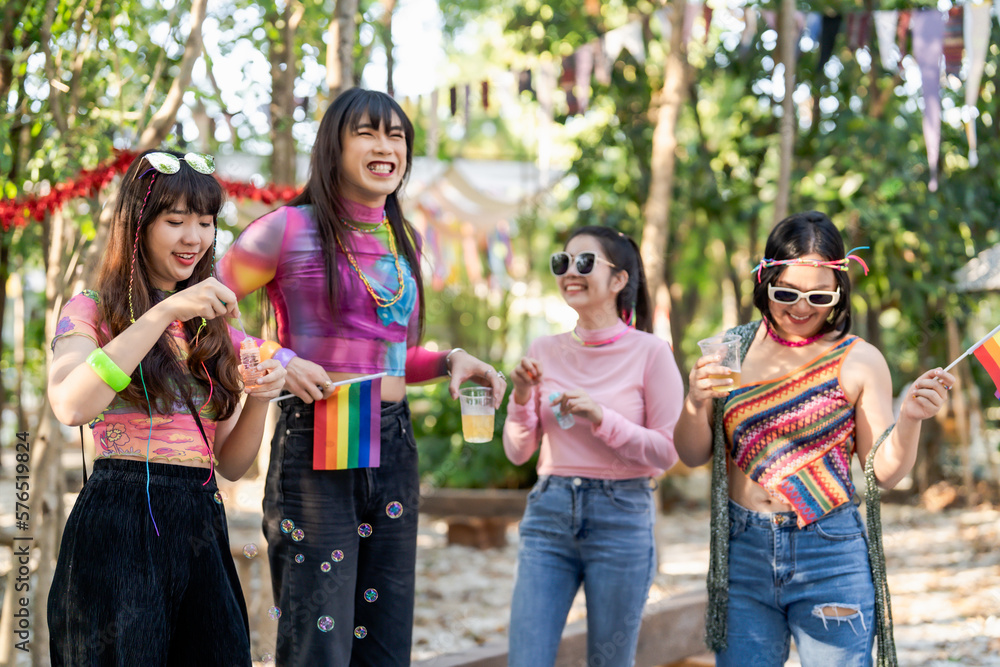 Obraz premium LGBTQIA Asian gay&nbsp;Supporters of the LGBTQ community. people having fun at LGBT pride parade. Gender Spectrum