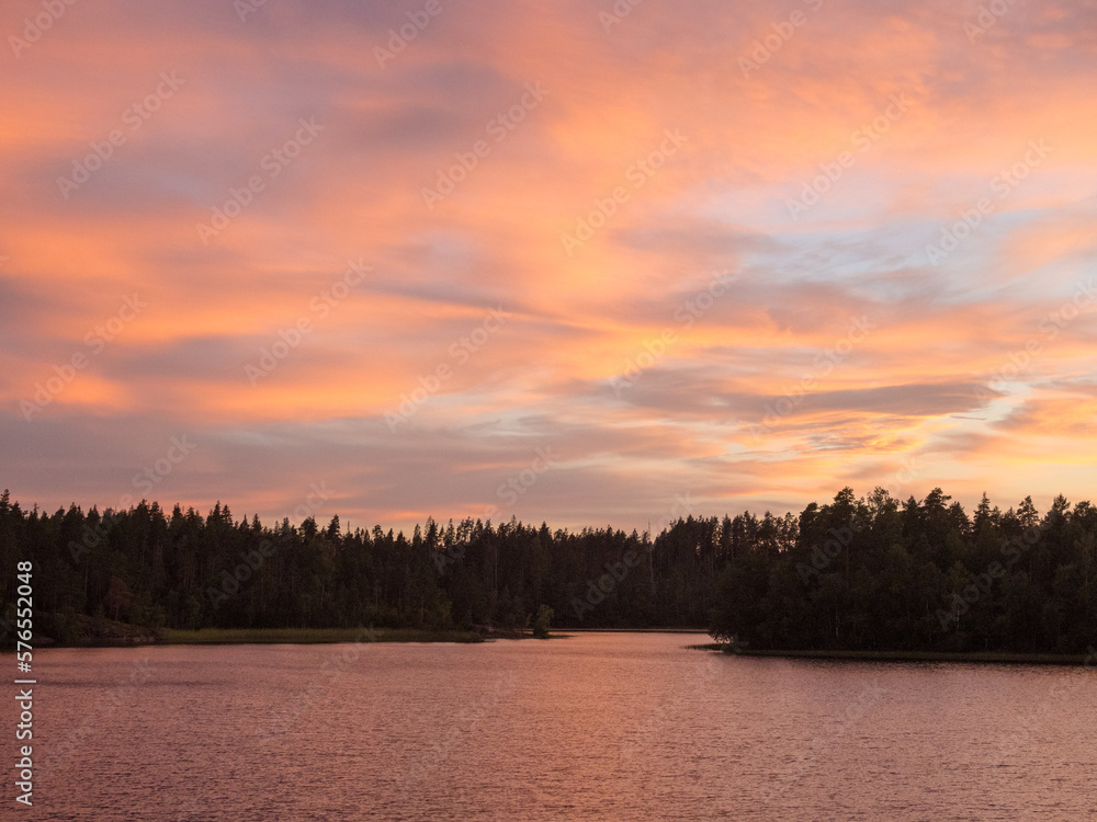 Fototapeta premium bright dramatic sunset in summer