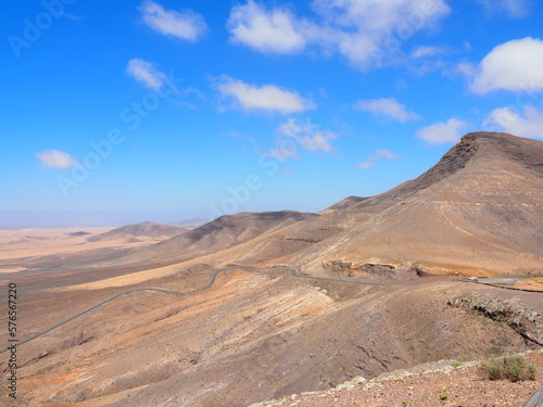 Fuerteventura, in impresionante y bello desierto © SAHATS