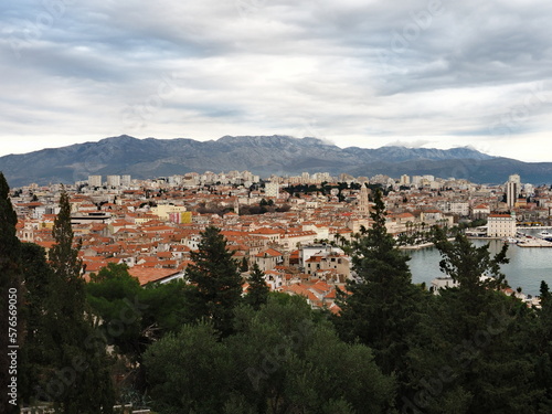 La ciudad de Split desde la altura, Croacia