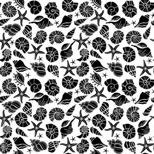 Hand-Drawn sea shells, fossils, starfish, vector seamless pattern. Summer beach seaside print. Ocean fashion textile