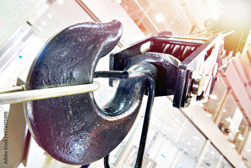 Foto Heavy crane hook on truck