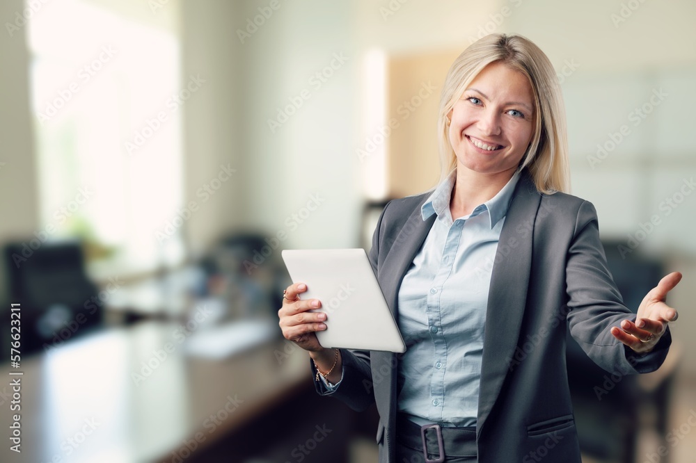 Young smart business woman worker with digital tablet Young smart business woman worker with digital tablet