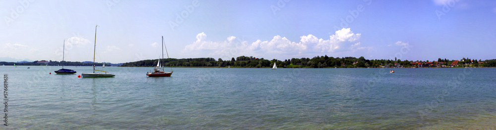 Obraz premium Chiemsee in Bayern, Deutschland