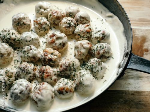 lunch meatball