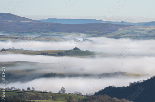 Fototapeta Naklejka Na Ścianę i Meble -  Misty morning in Welsh Valleys