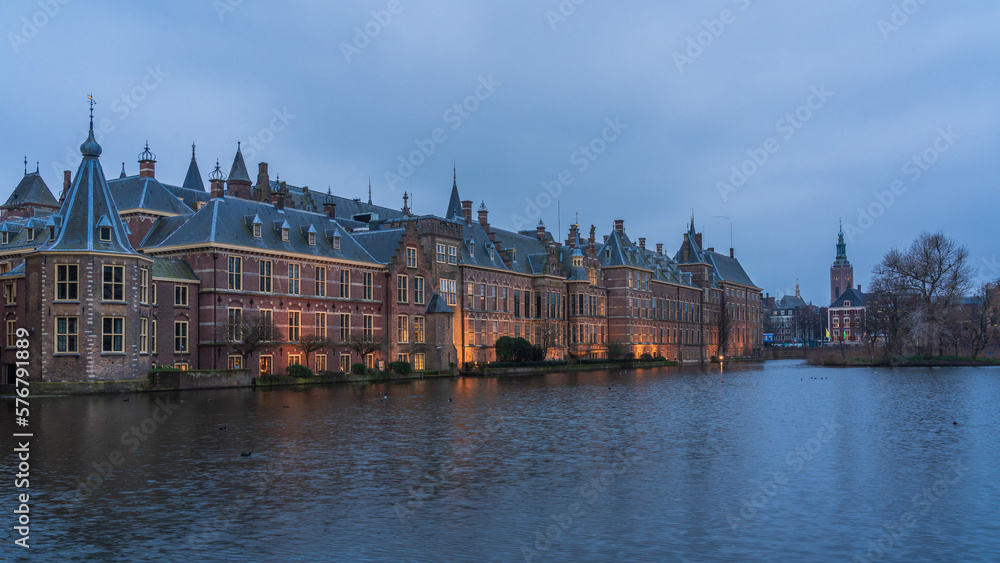 Naklejka premium The Hague's Binnenhof with the Hofvijver lake at dusk, Den Haag, Netherlands