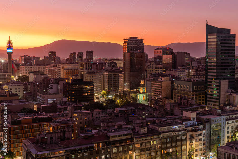 Obraz premium santiago, chile, city, sunset