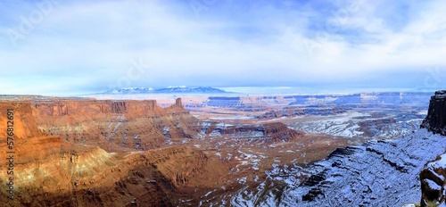 Snowy Canyon Horizon