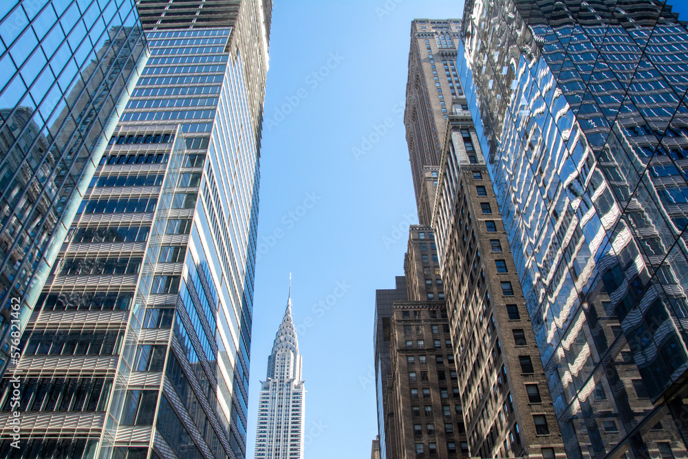 Fototapeta premium panoramica de edificios altos de nueva york