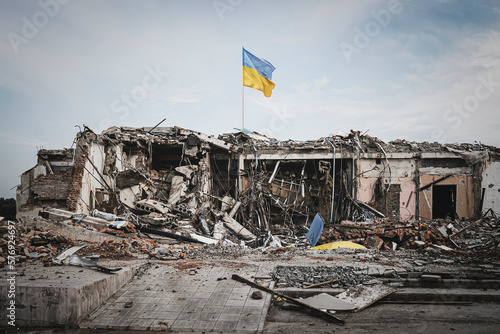 Εκτύπωση καμβά concept of the aftermath of war