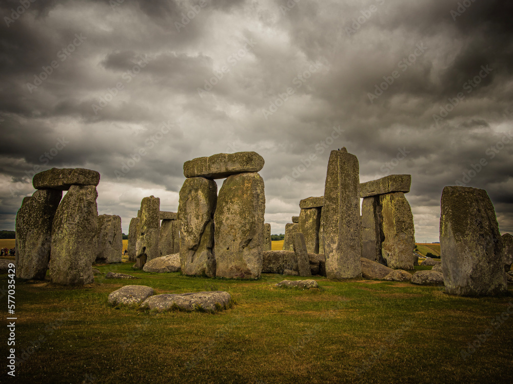Naklejka premium stonehenge at sunset
