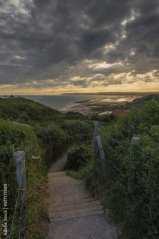 path to the beach