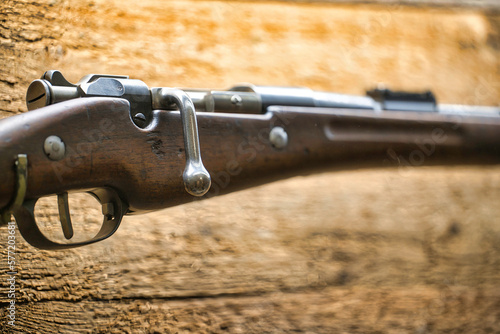 Valokuva old gun and bullets revolution warfare infantry aim dangerous death deadly rebel