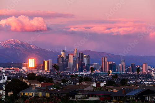 Canvas Print Downtown Los Angeles Skyline at Sunset with snowy Mountains during the Winter