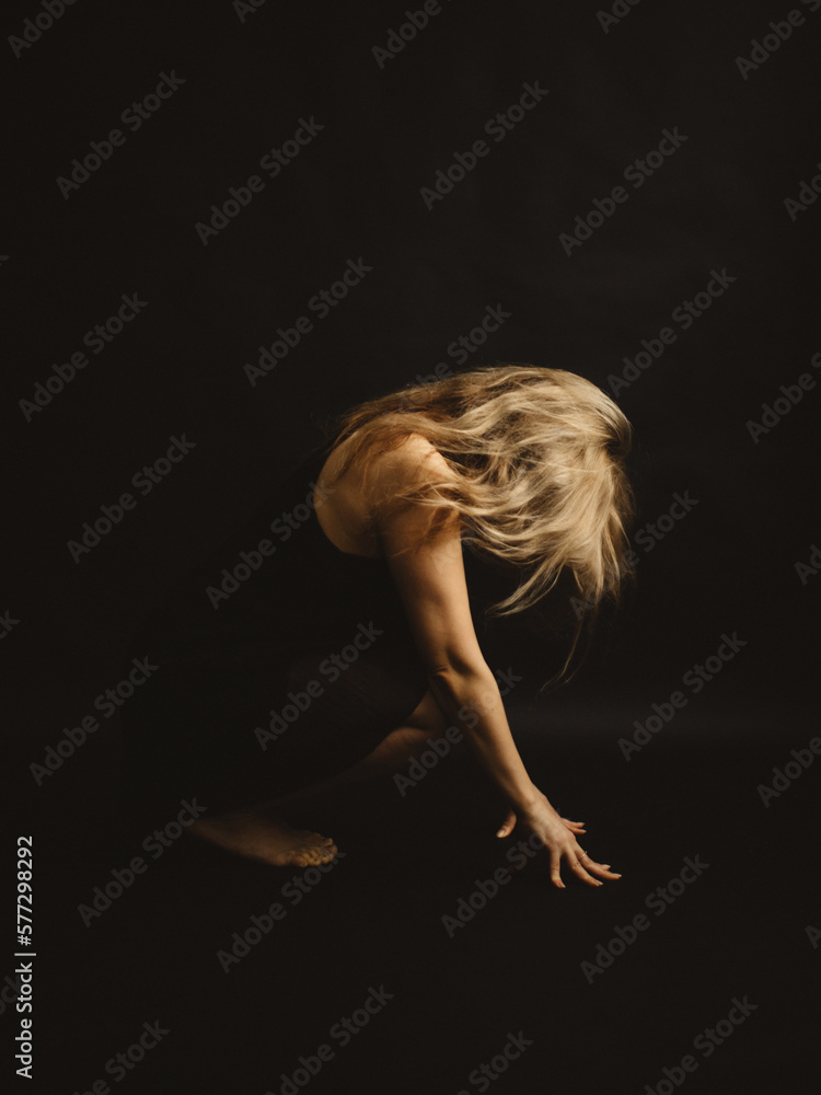 Naklejka premium portrait of a woman