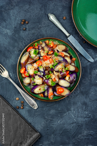 Warm vegetable salad with aubergine