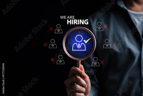 Selective new career, recruitment, effective organizational structure, training, hiring, performance. Customer Relationship Management, Executives select Human Resource Network, HR