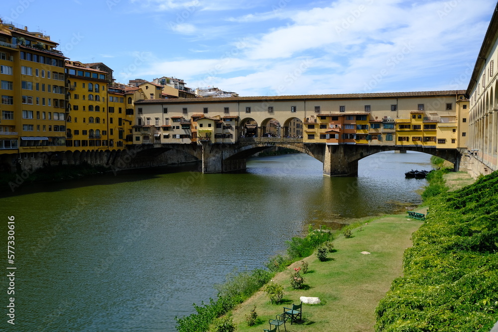 Ponte vecchio. Ponte Vecchio in Florence.Bridge over the Arno river with houses and goldsmiths' shops. Florence, Tuscany, Italy. 