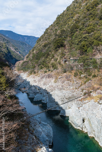 日本 徳島県三好市を流れる吉野川と大歩危峡