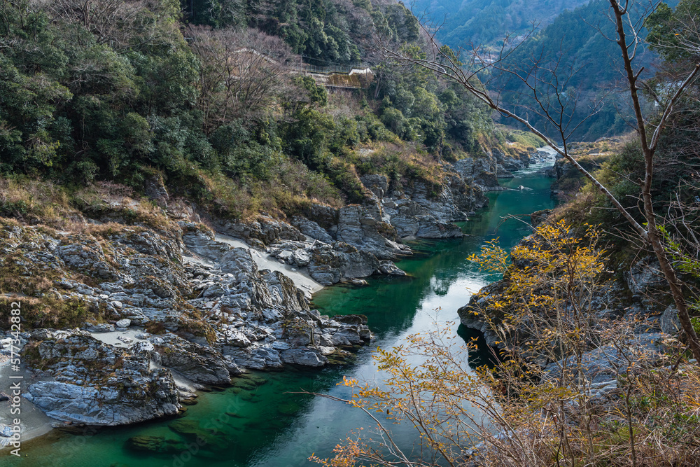 日本　徳島県三好市を流れる吉野川と大歩危峡
