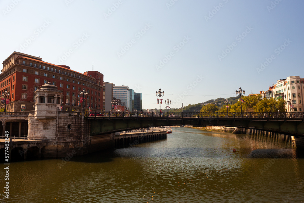 Obraz premium View of the Bridge called Puente Pedro Arrupe, Bilbao